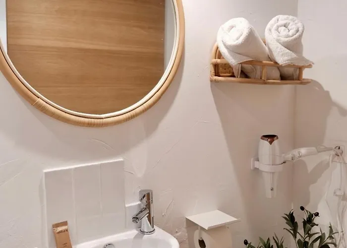 En Hyper-centre - 2 Personnes Avec Cours Privee Апартаменты